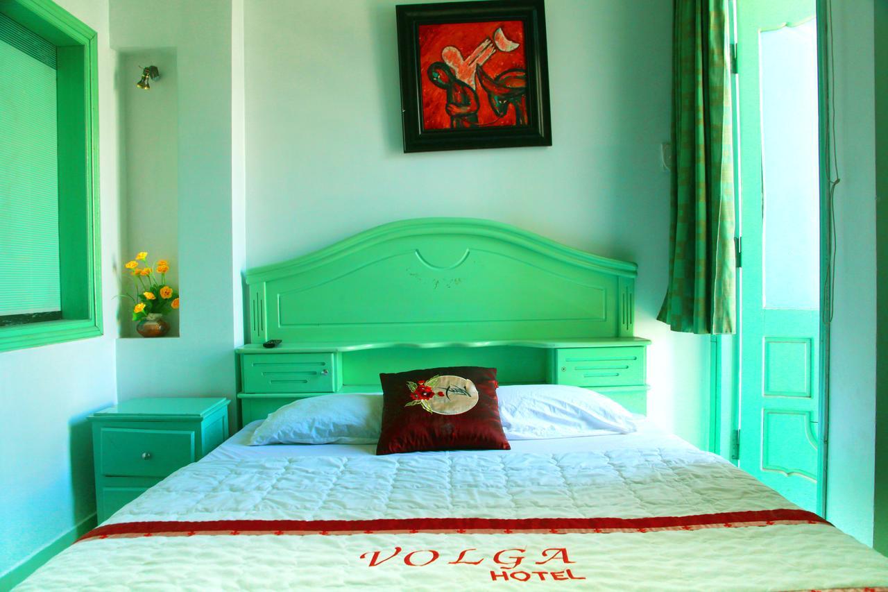 Volga Hotel Hue Exterior photo