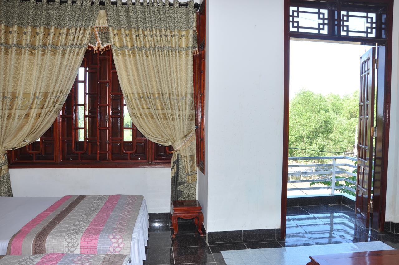 Volga Hotel Hue Exterior photo